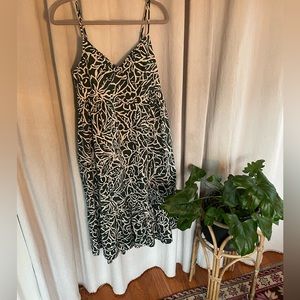 Strappy green print Gap dress size Medium